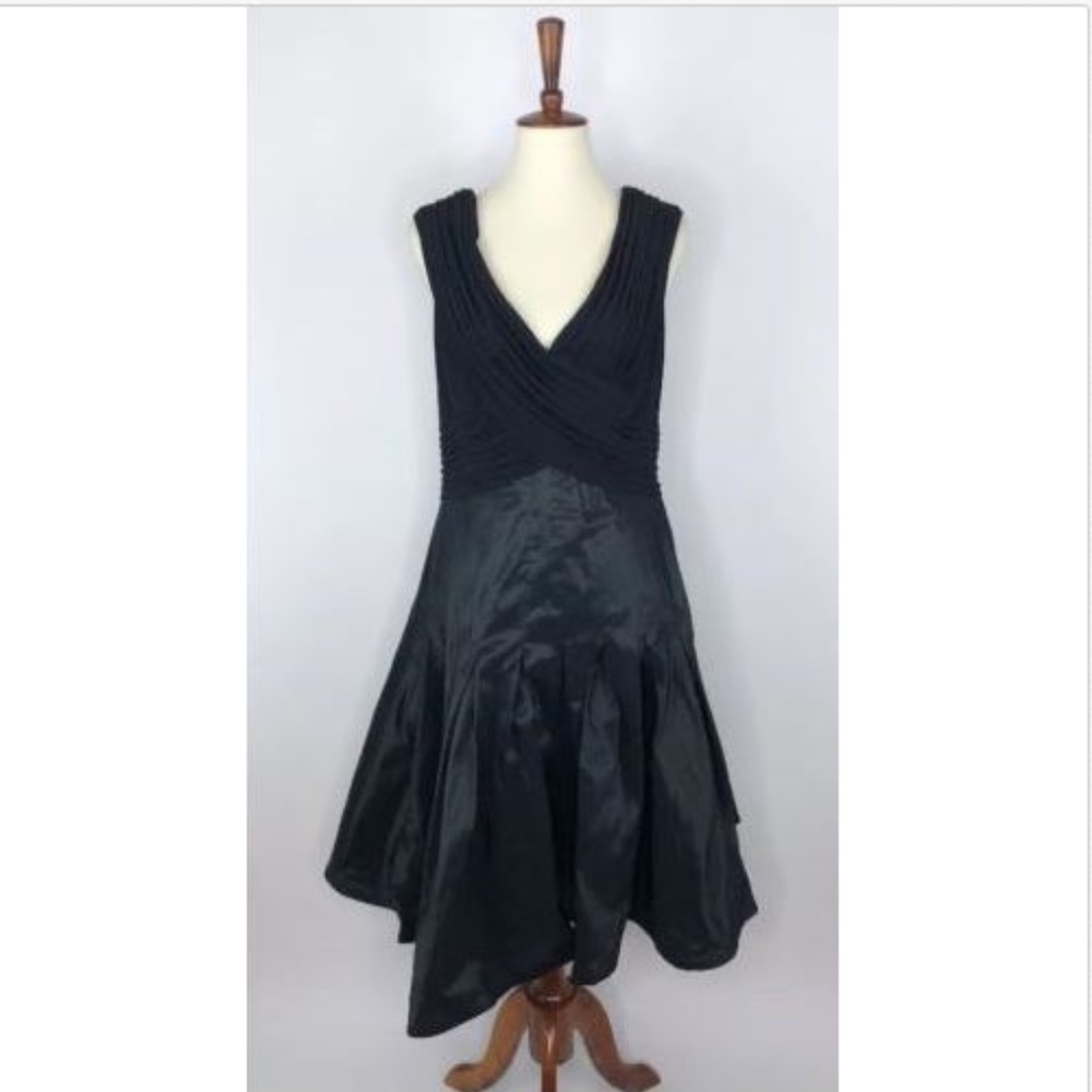 Tadashi Black Ruched Pleated Cocktail Party Dress